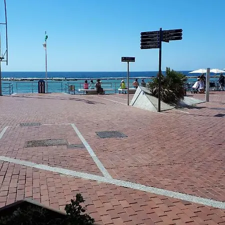 Amplio Canary Style, 1 Playa Canteras Апартаменти